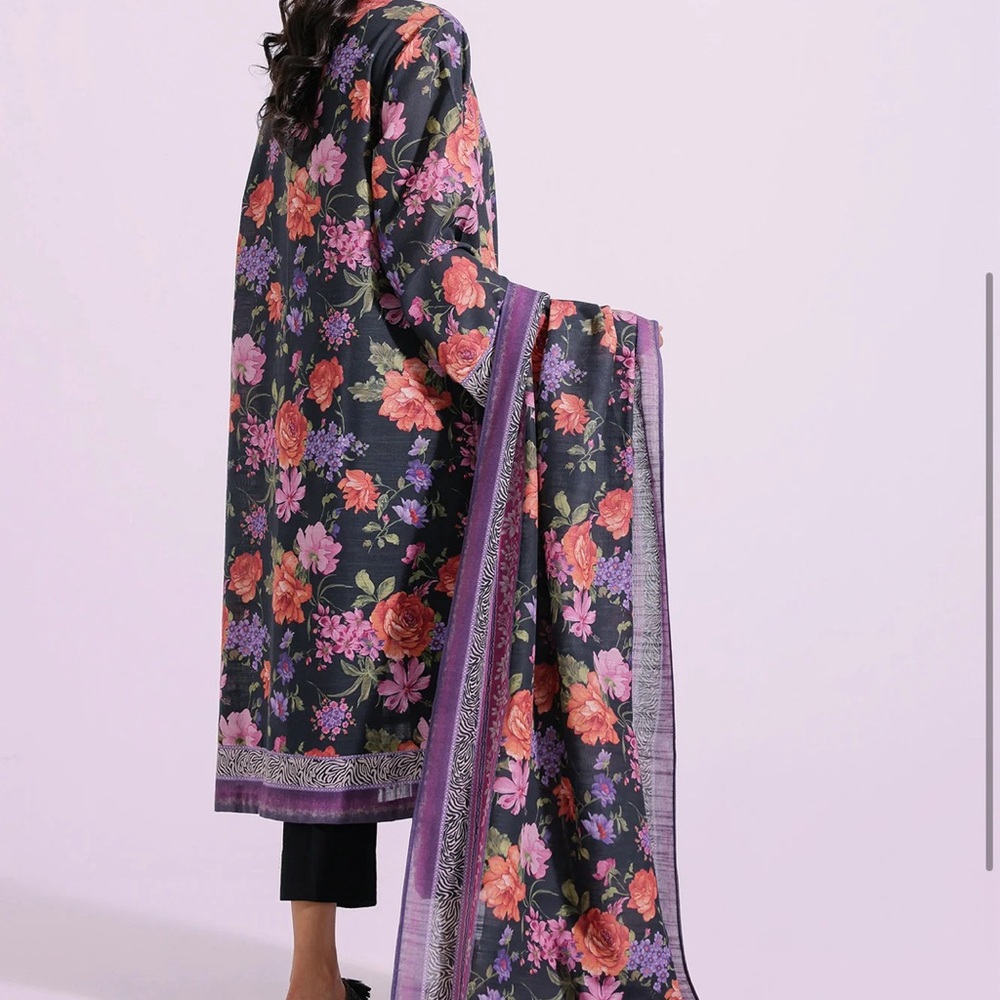 Pakistani Indian Desi Designer Suit - image 2